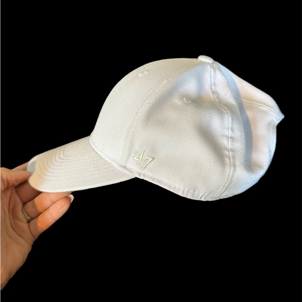 White cap